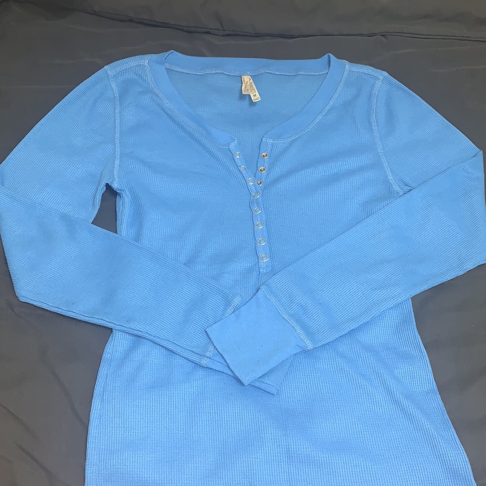 Waffle Print Blue Long Sleeve Snap Button Tee